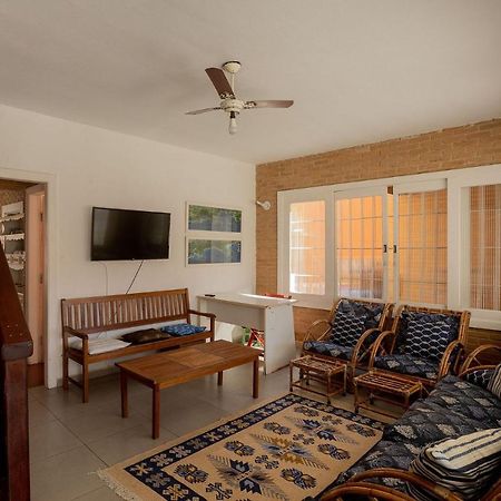 Casa Com Churrasqueira Proximo A Praia Em ウバトゥバ エクステリア 写真
